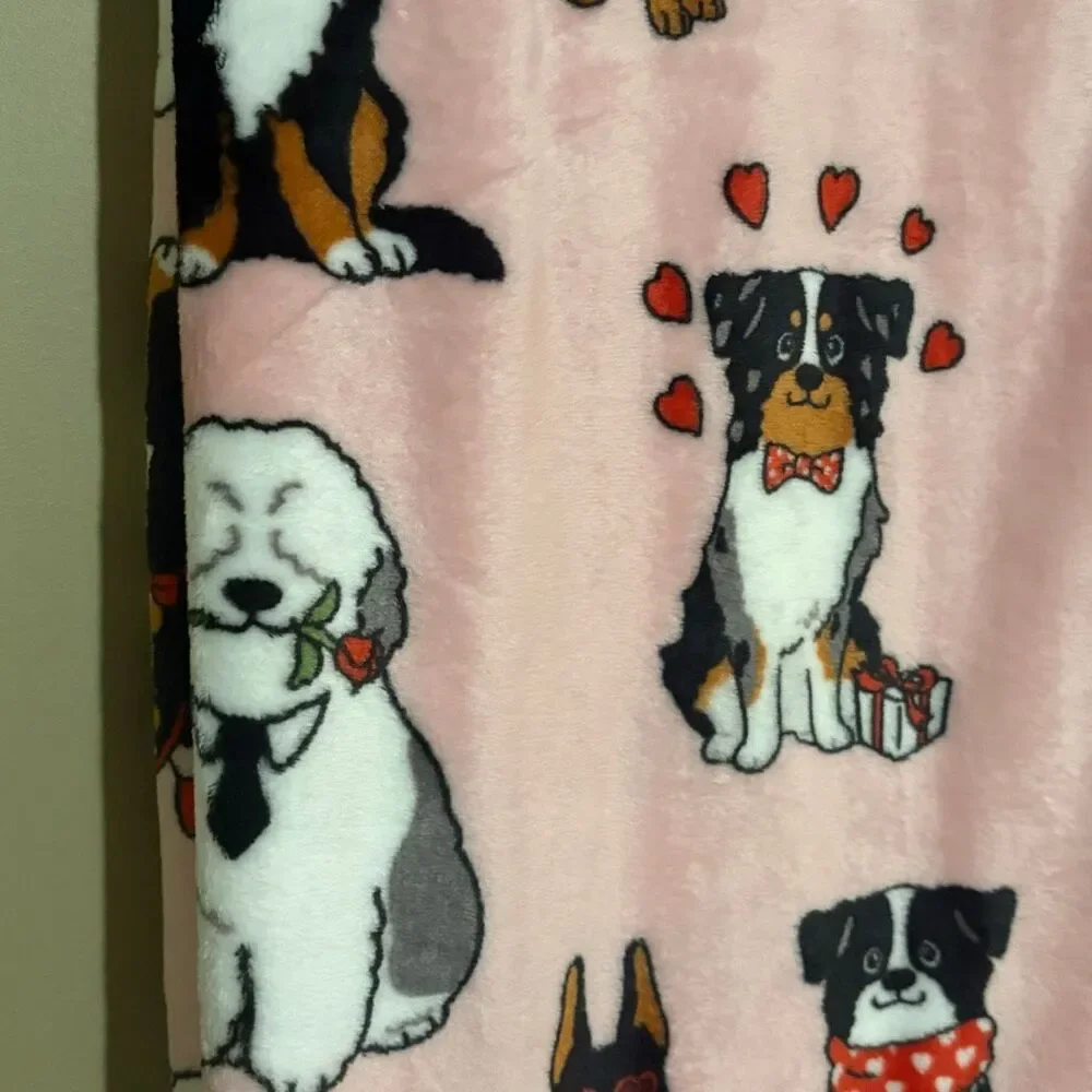 Valentines Day Dog Blanket Doberman Sheepdog Bernard Border Collie Shephard NWT